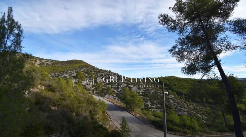 Barcelona - Olivella - 2200m2