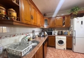 Дом с участком на продажу в городе Херес-де-ла-Фронтера Фото