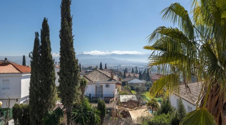 Granada - Peligros - 476m2