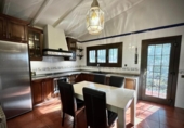 Chalet independiente con terreno en venta en la España, Petrer, ref: TR400242 foto