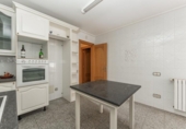 Дом с участком на продажу в городе Montornès del Vallès Фото