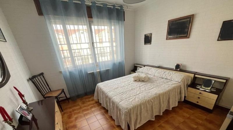 Salamanca - Santa Marta de Tormes - 887m2