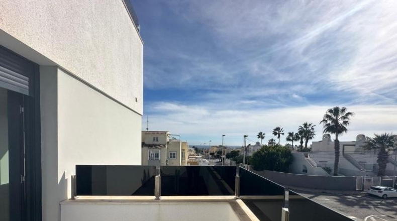Alicante - Torrevieja - 196m2