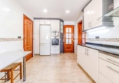 Casa de pueblo en venta en la España, el Vendrell, ref: TR388556 foto