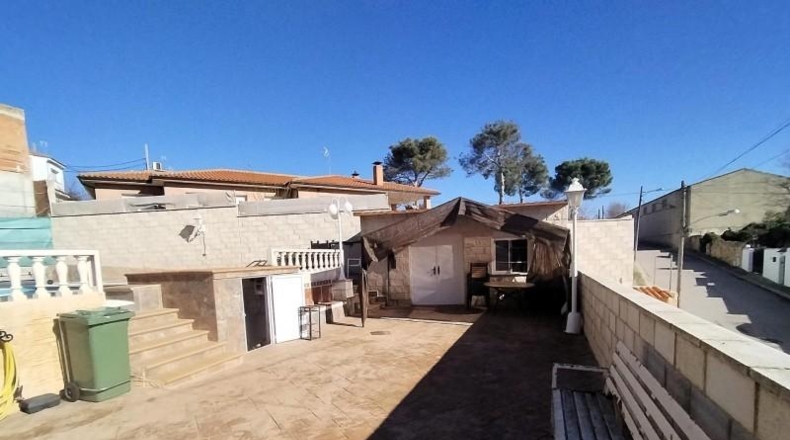 Community of Madrid - Campo Real - 1400m2