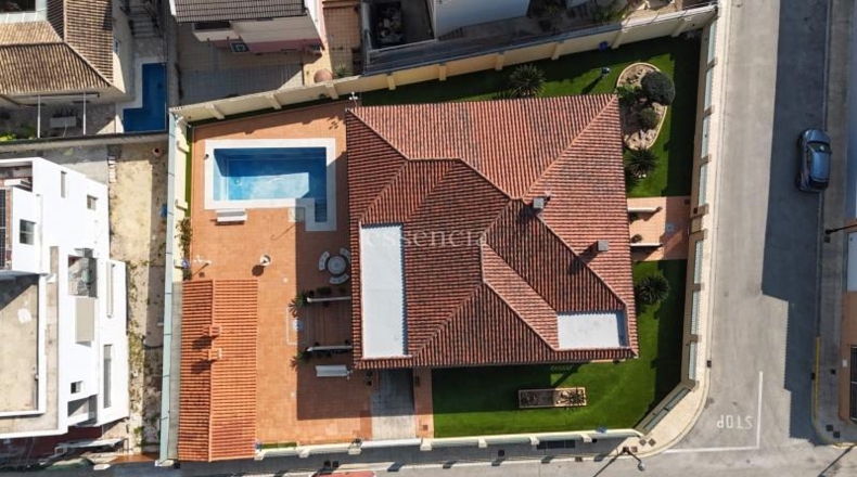 Valencia - Benirredrà - 486m2