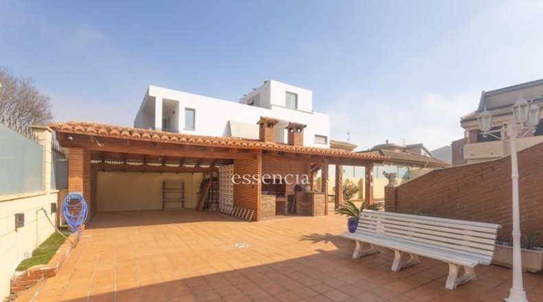 Valencia - Benirredrà - 486m2