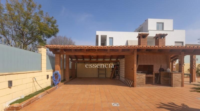 Valencia - Benirredrà - 486m2