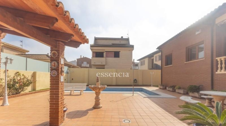 Valencia - Benirredrà - 486m2