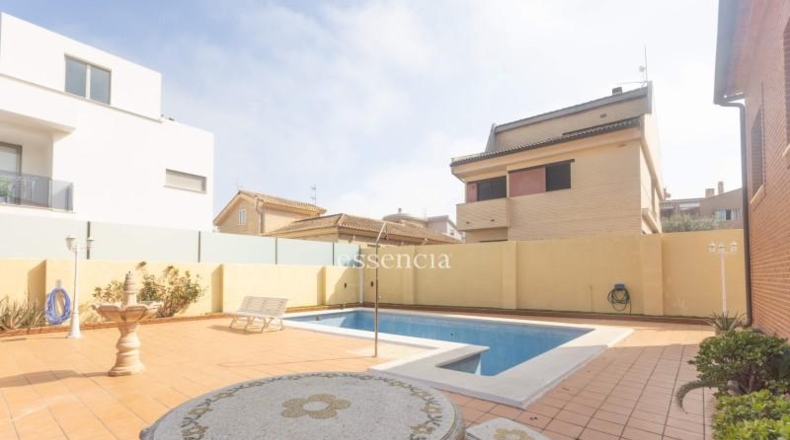 Valencia - Benirredrà - 486m2