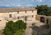 Chalet independiente con terreno en venta en la España, Algaida, ref: TR397901 foto