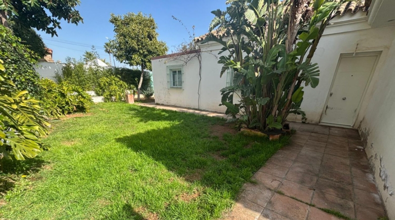 Seville - Alcalá de Guadaíra - 612m2