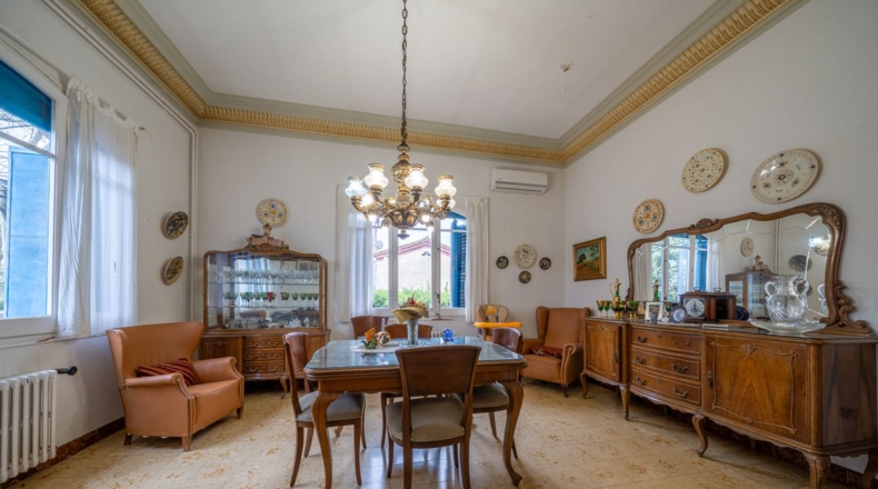 Жирона - Bescanó - 1400m2