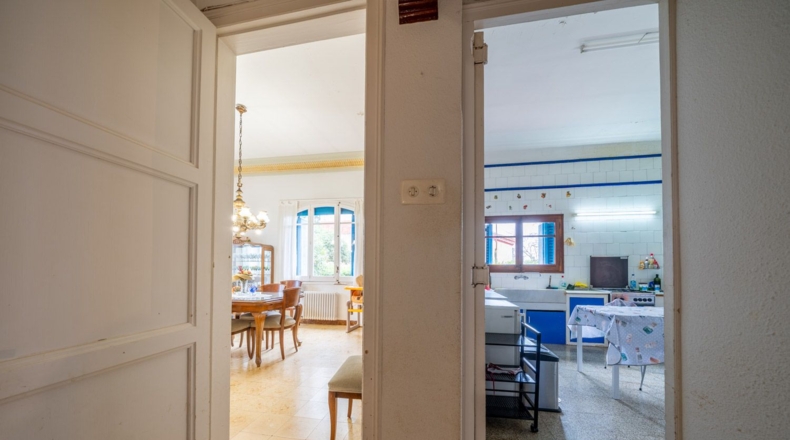 Жирона - Bescanó - 1400m2
