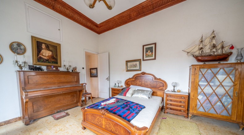 Жирона - Bescanó - 1400m2