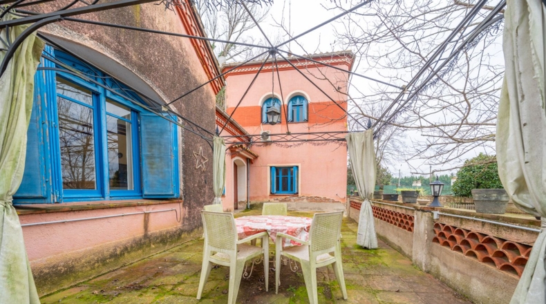 Жирона - Bescanó - 1400m2