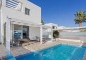 Chalet independiente con terreno en venta en la España, Orihuela, ref: TR389626 foto