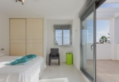 Chalet independiente con terreno en venta en la España, Orihuela, ref: TR389626 foto