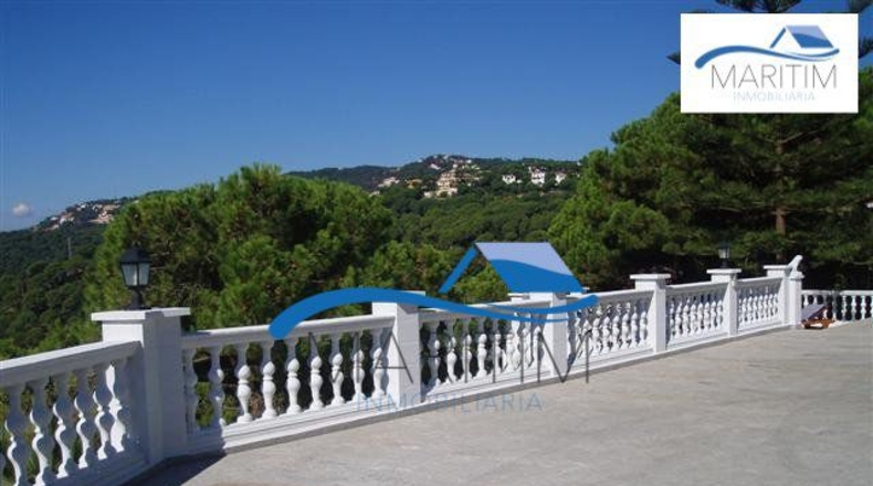Жирона - Lloret de Mar - 2000m2
