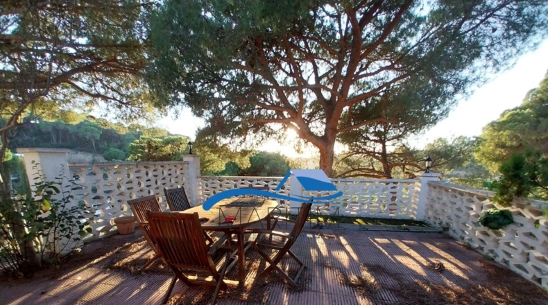Жирона - Lloret de Mar - 2000m2