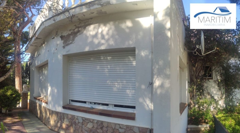 Жирона - Lloret de Mar - 2000m2