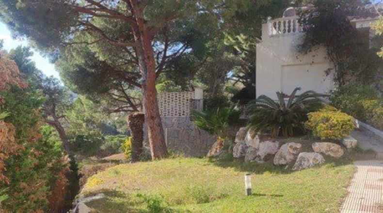 Жирона - Lloret de Mar - 2000m2