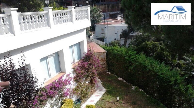 Жирона - Lloret de Mar - 2000m2