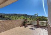 Casa de campo con terreno en venta en Alcaucín ref: TR389688 foto