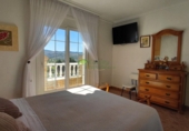 Casa de campo con terreno en venta en Alcaucín ref: TR389688 foto