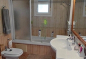 Casa de campo con terreno en venta en Alcaucín ref: TR389688 foto