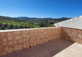 Casa de campo con terreno en venta en Alcaucín ref: TR389688 foto