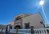 Casa de campo con terreno en venta en Alcaucín ref: TR389688 foto