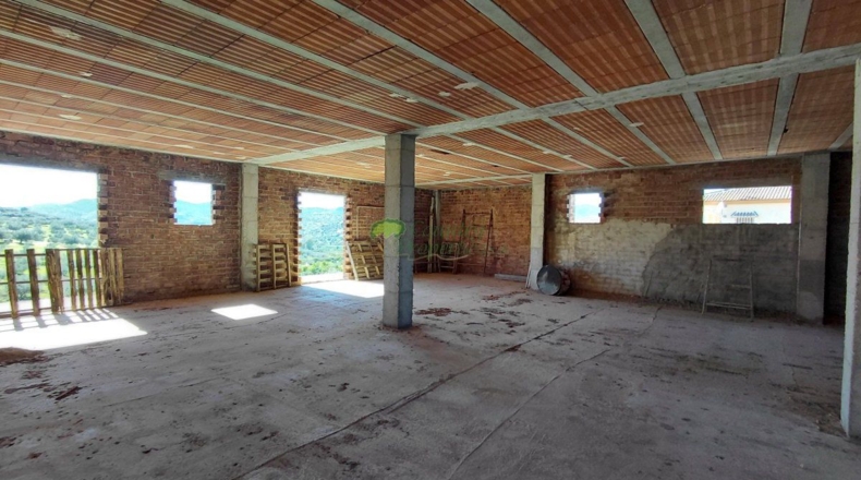 Málaga - Alcaucín - 1049m2