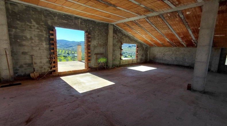 Málaga - Alcaucín - 1049m2