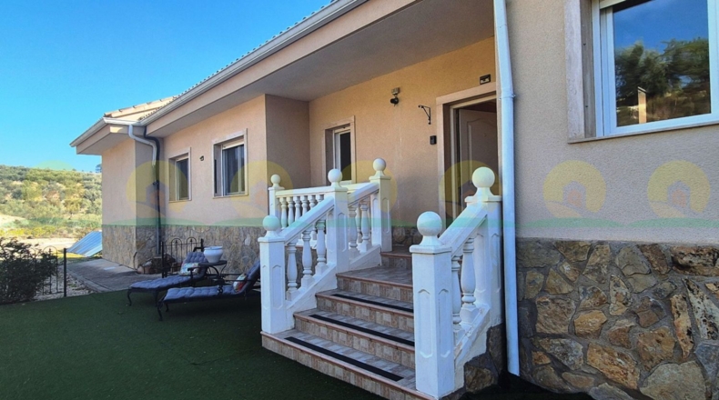 Alicante - Beniarrés - 15130m2