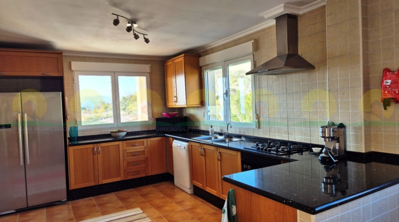 Alicante - Beniarrés - 15130m2