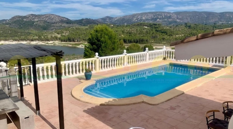 Alicante - Beniarrés - 15130m2