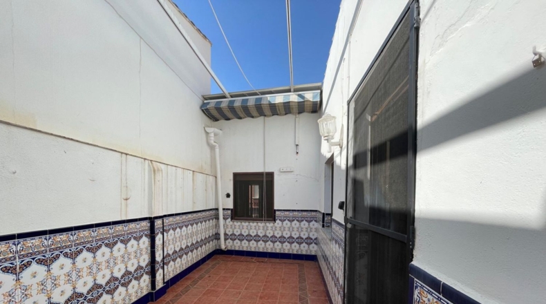 Ciudad Real - Valdepeñas - 421m2