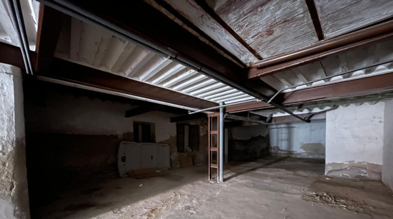 Ciudad Real - Valdepeñas - 421m2