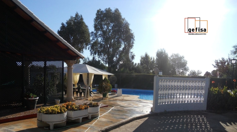 Ciudad Real - Valdepeñas - 6680m2