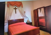 Фермерский дом с участком на продажу в городе Manzanares Фото