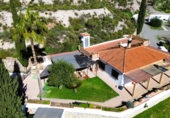 Chalet independiente con terreno en venta en Órgiva ref: TR389556 foto