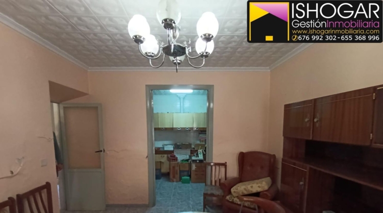 Ciudad Real - Valdepeñas - 560m2