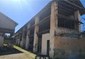 Промышленное здание на продажу в городе Pizarra Фото