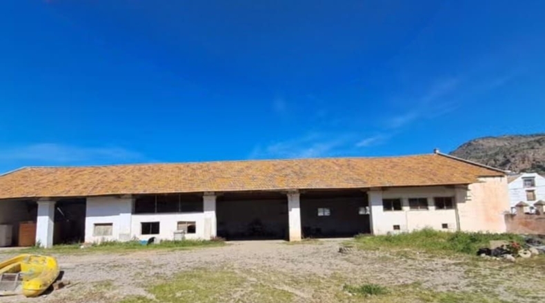 Malaga - Pizarra - 2772m2