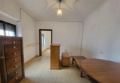 Дом с участком на продажу в городе Pozoamargo. Фото
