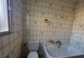 Дом с участком на продажу в городе Pozoamargo. Фото