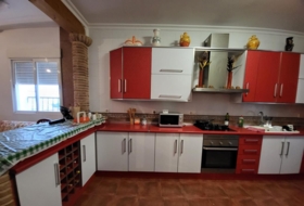 Sisante 1350&nbsp;м²