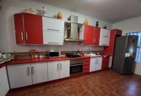 Sisante 1350&nbsp;м²