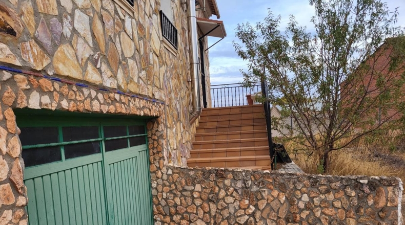 Cuenca - Sisante - 1350m2